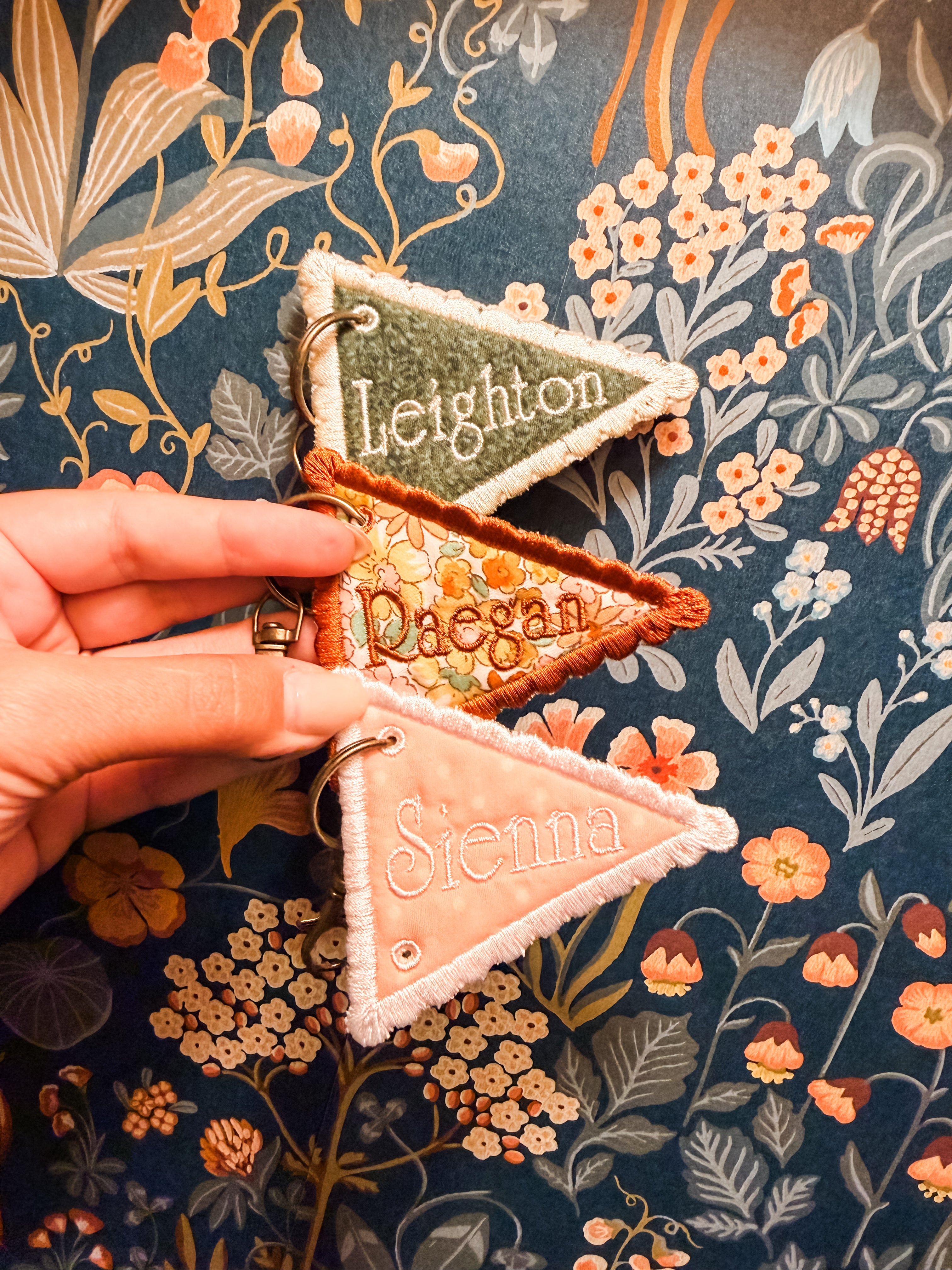 custom bag tag